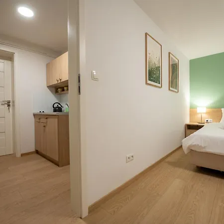 Szumi Events & * Regimin