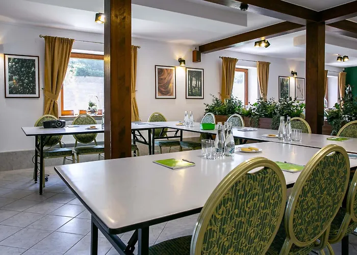 Szumi Events & Regimin